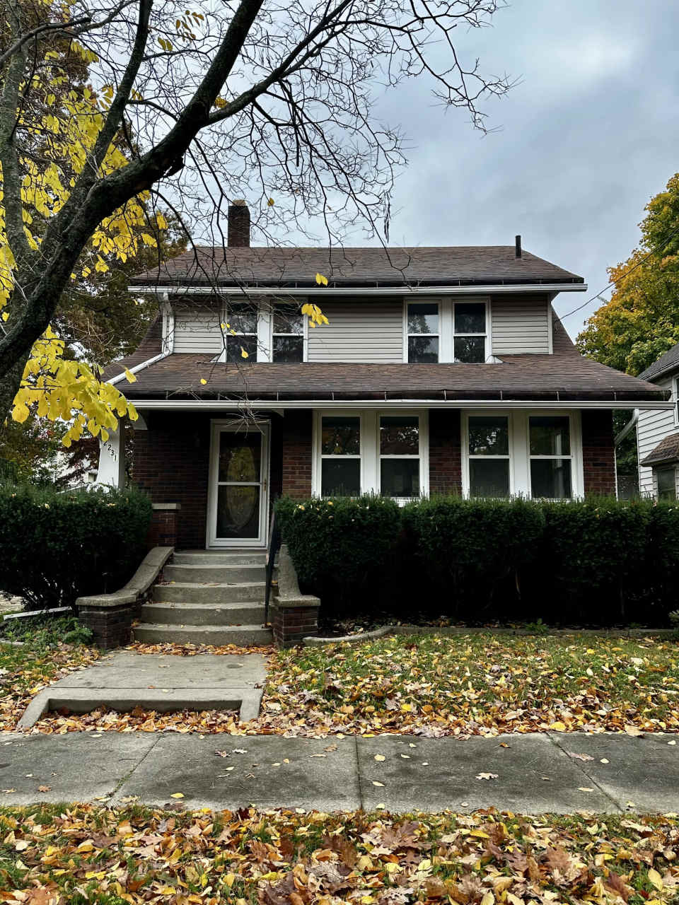 2221 13th Street Southwest