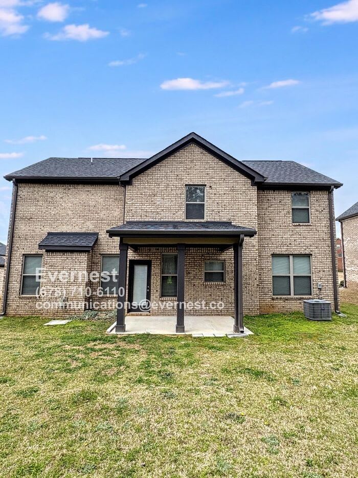 3177 Alhambra Circle