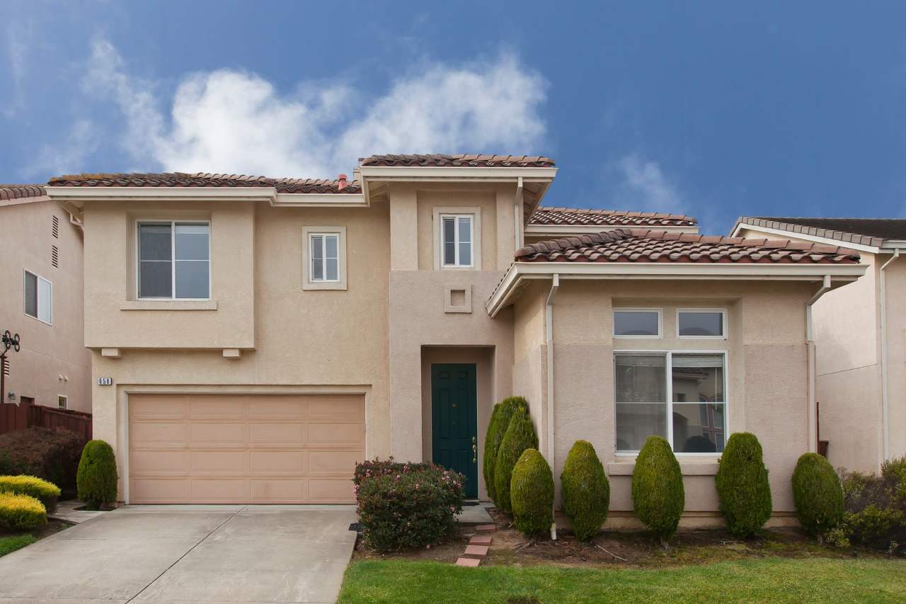 Spacious and Fully Renovated 6-Bedroom Home for Rent in South San Francisco