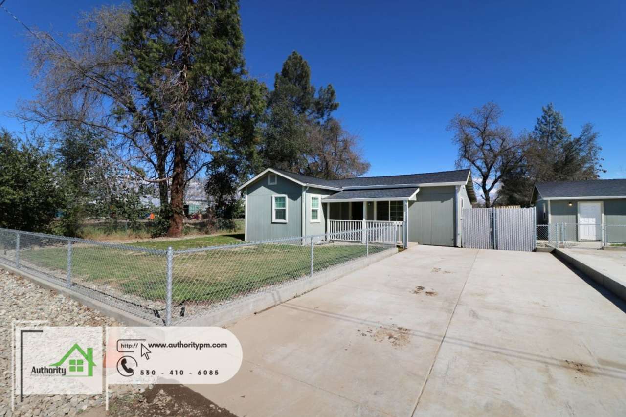 7927 Evans Lane, Fully Remodeled Home. New Mini Split System, Landscaping, and Water Included.