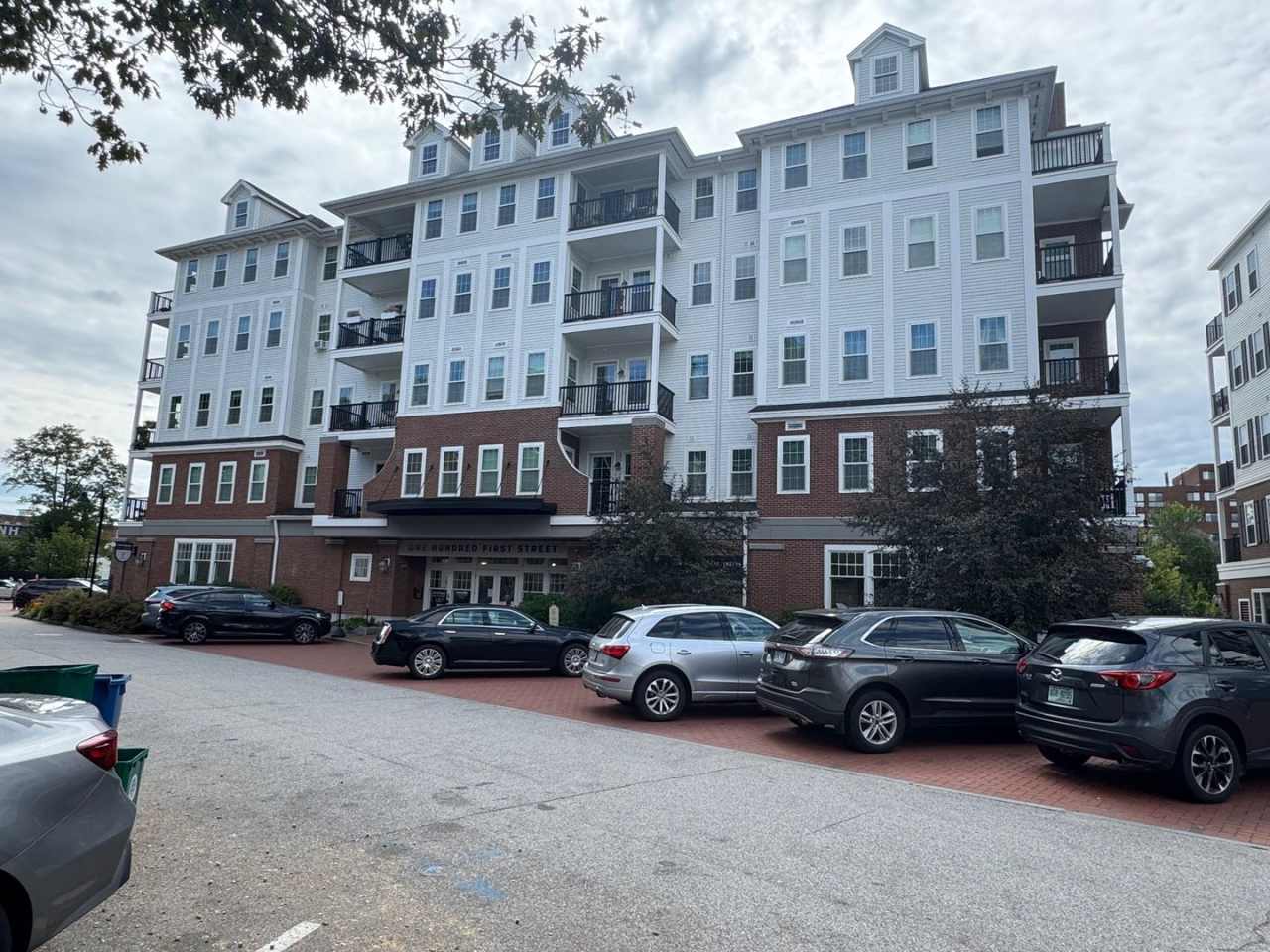 Riparia - One Hundred First Street, LLC