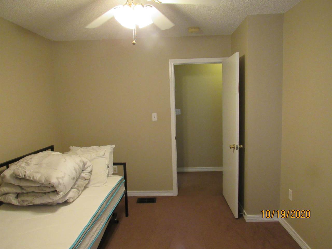 1853 Whispering Oaks Lane