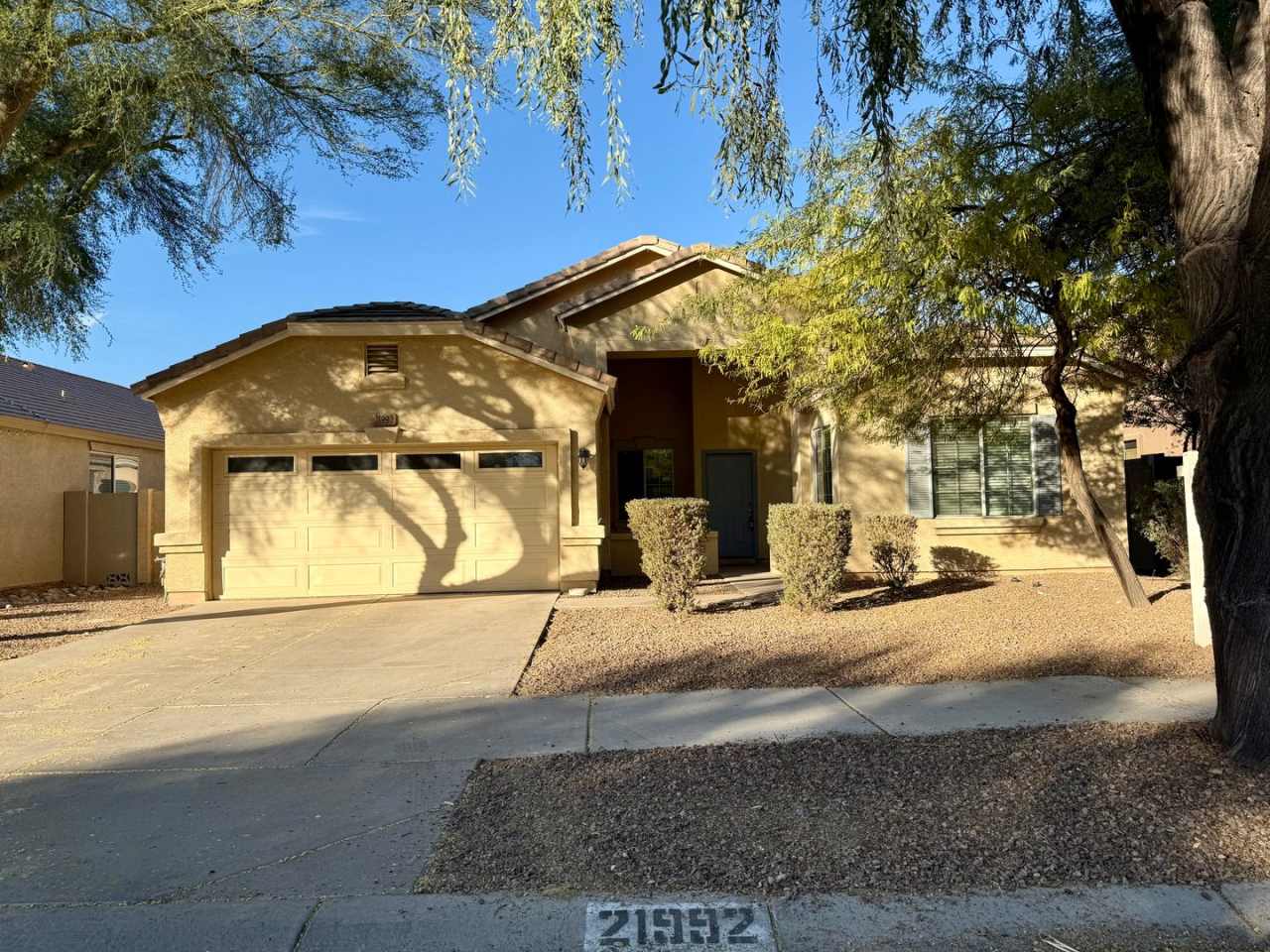 4 Bedroom | 2 Bath - Single Story Home in Village at Queen Creek