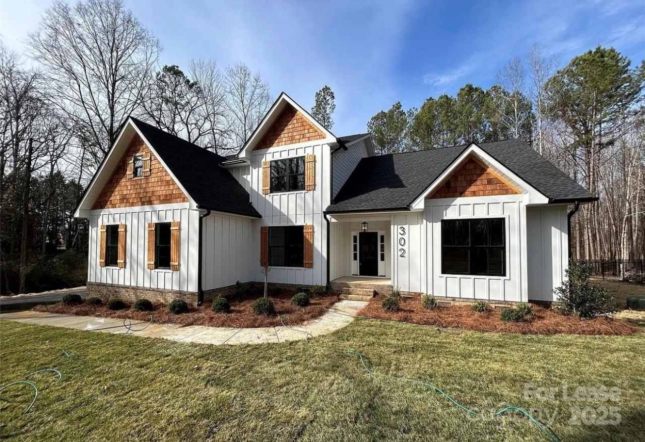 302 Lester Davis Road