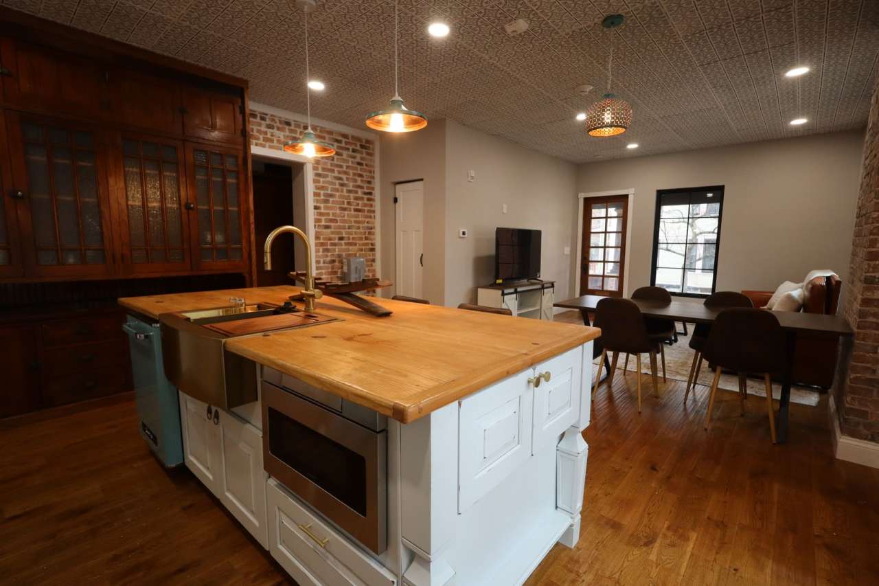 400 N. 9th-4TH OFFSET