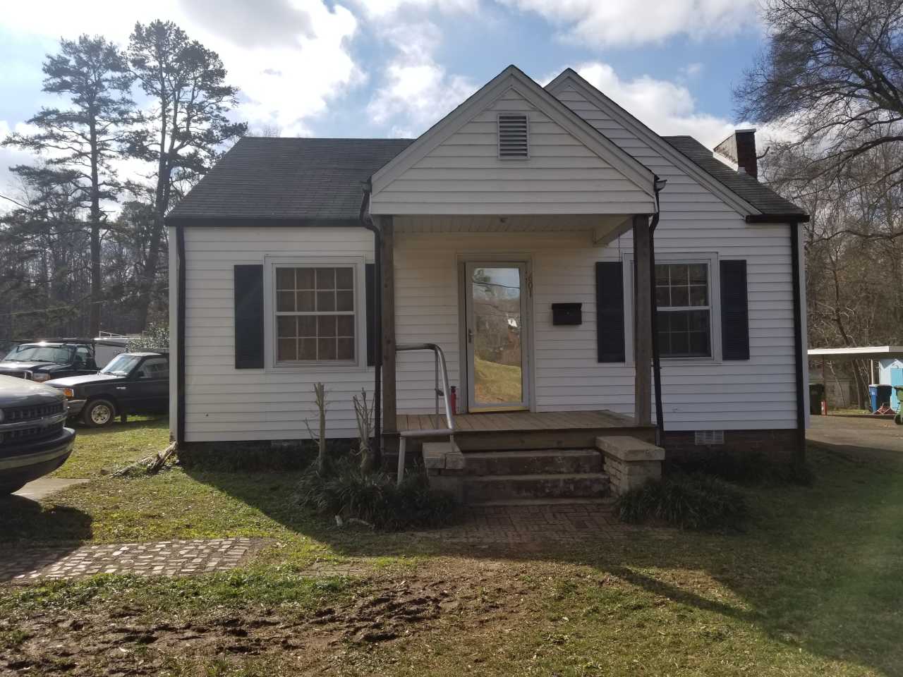 100 Waverly St