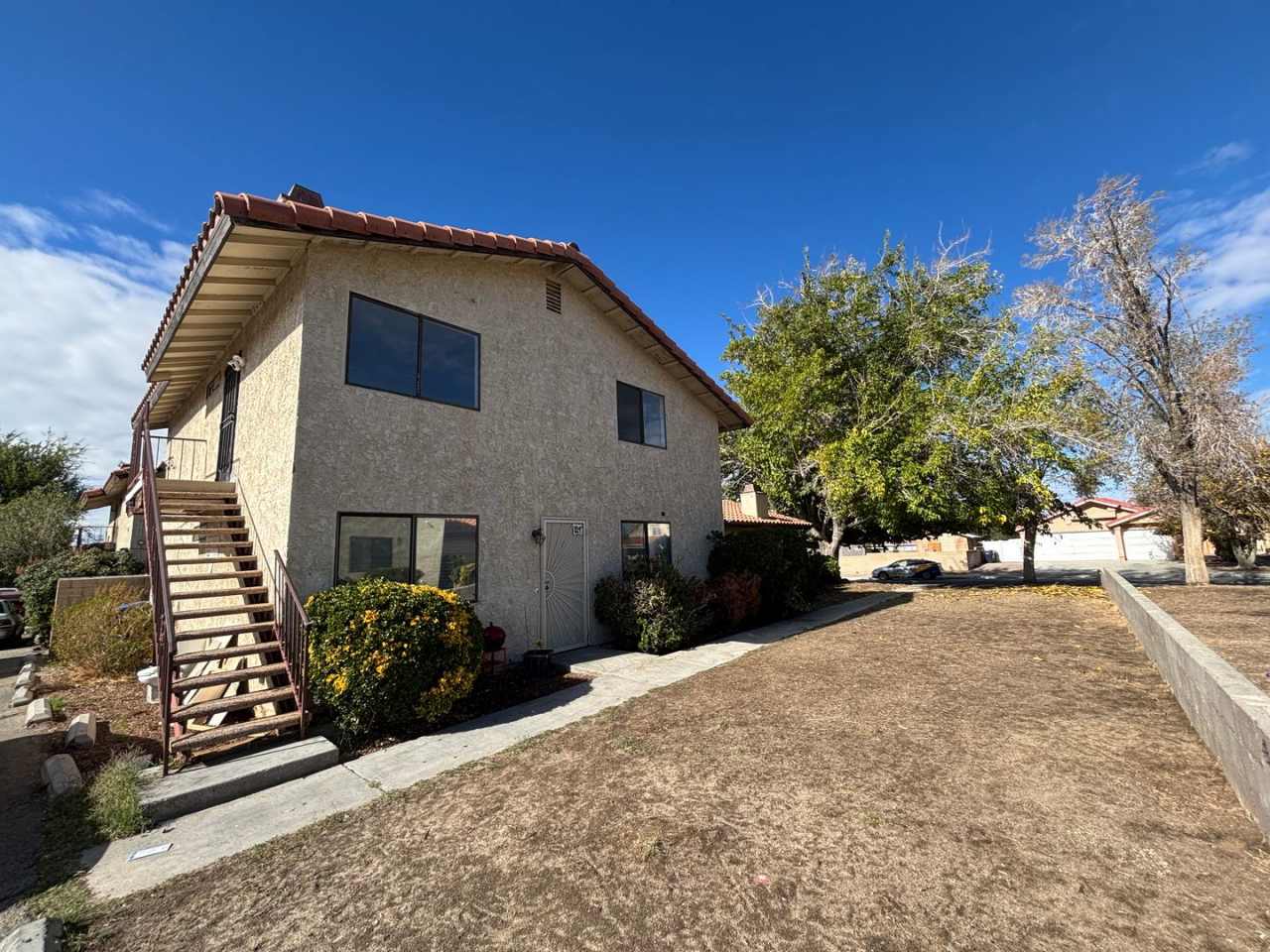 Cozy 2-Bedroom Unit with Fireplace and Utilities Included in Lancaster!