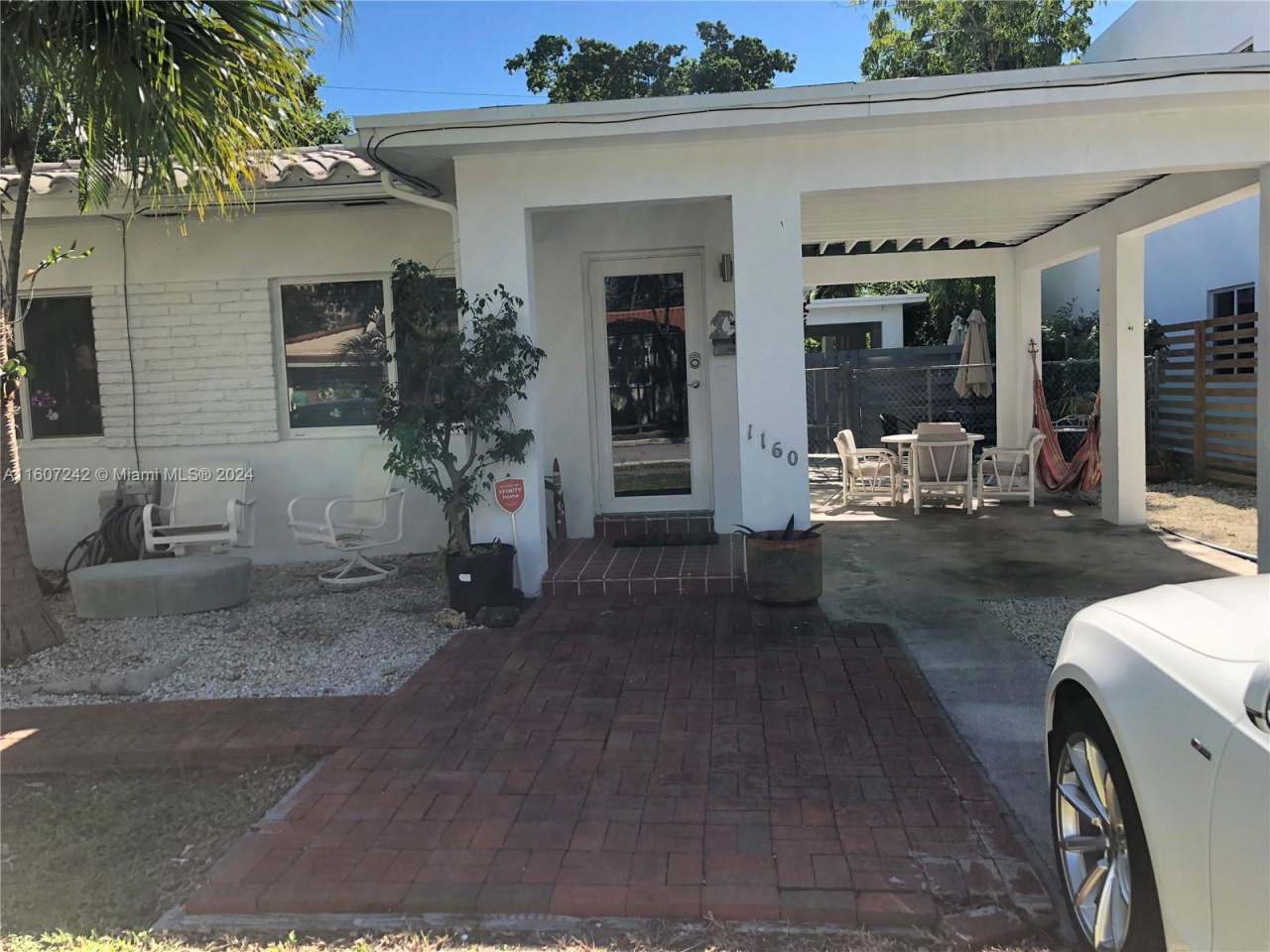 1160 Southwest 22nd Terrace