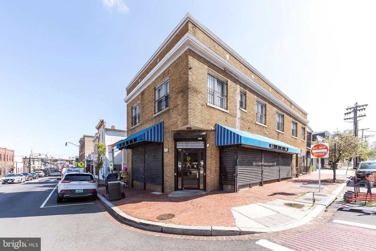 1932 MARTIN LUTHER KING JR AVE SE #FIRST FLOOR ONLY