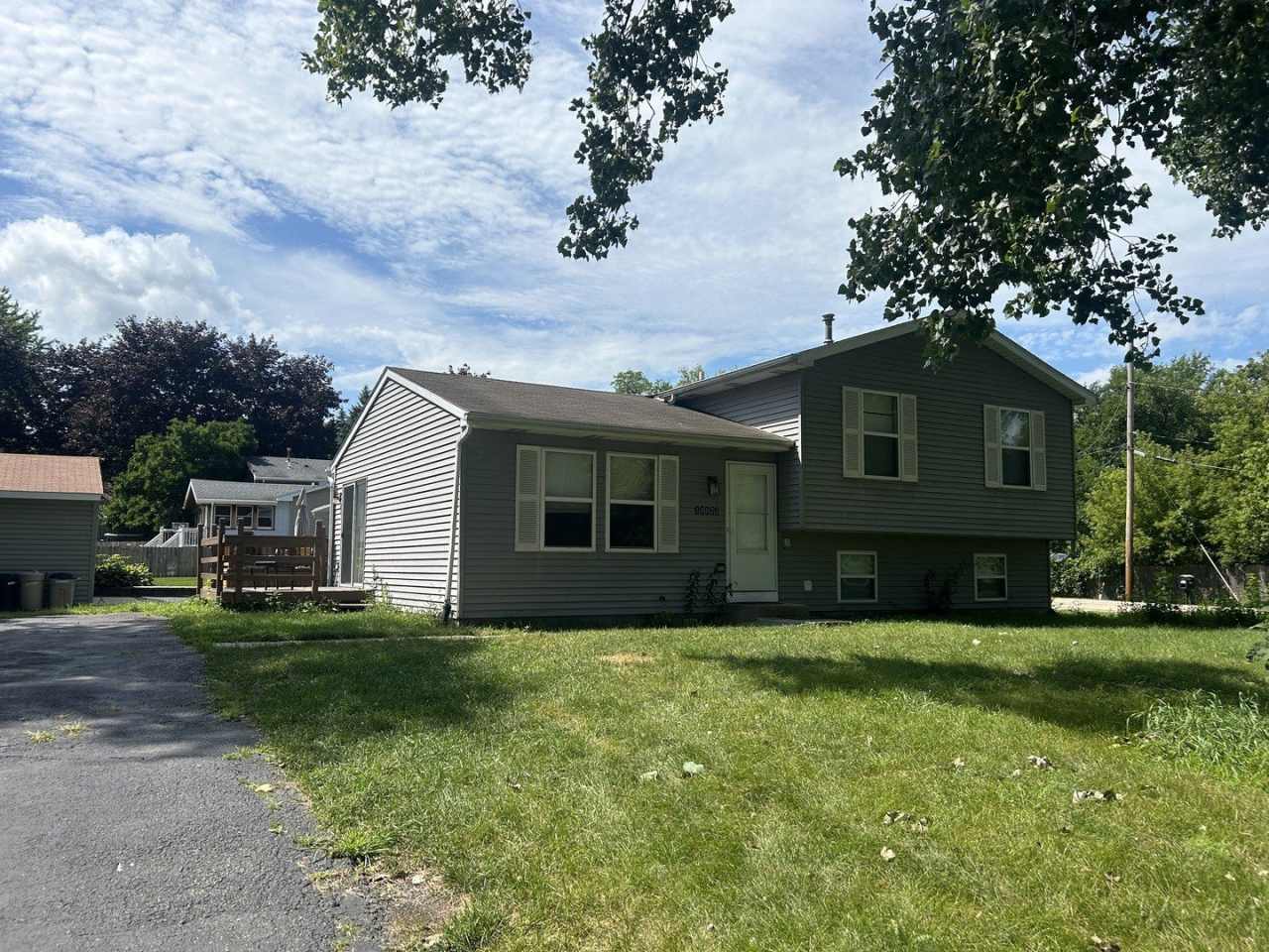 10073 W Crissy Avenue