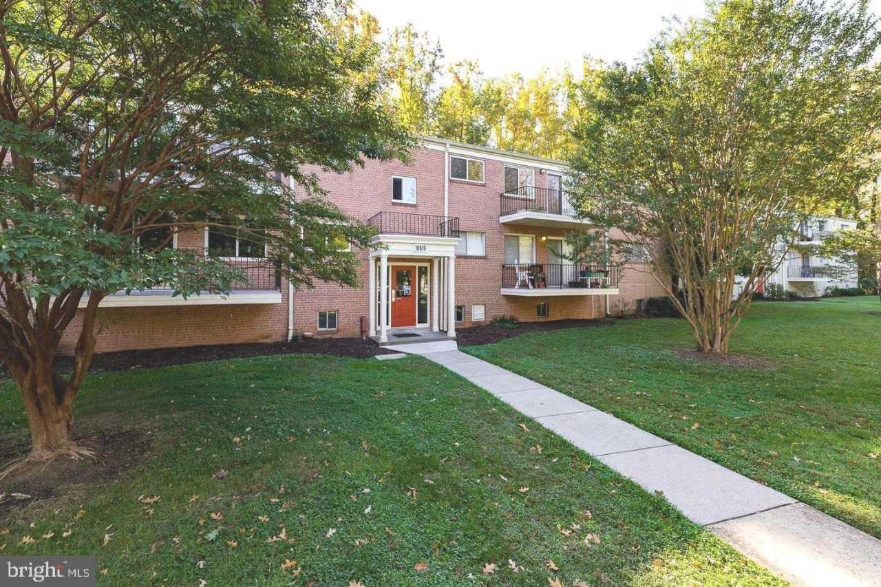 10619 WEYMOUTH Street unit: 102