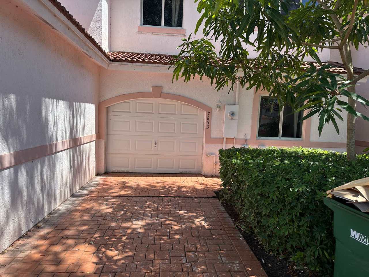 Townhouse in Tamarac Florida