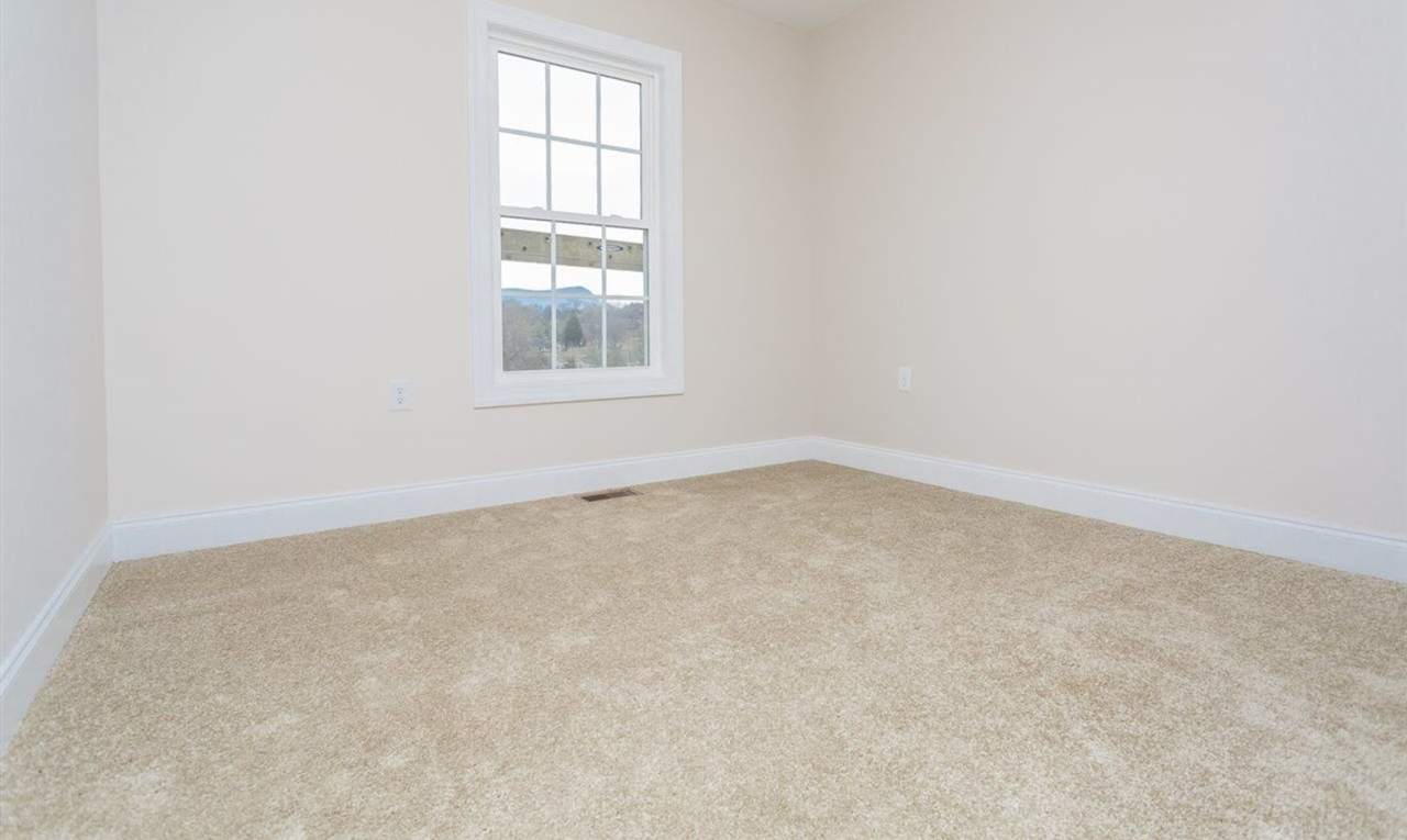 Spacious Luxury Townhome! Outstanding Location!