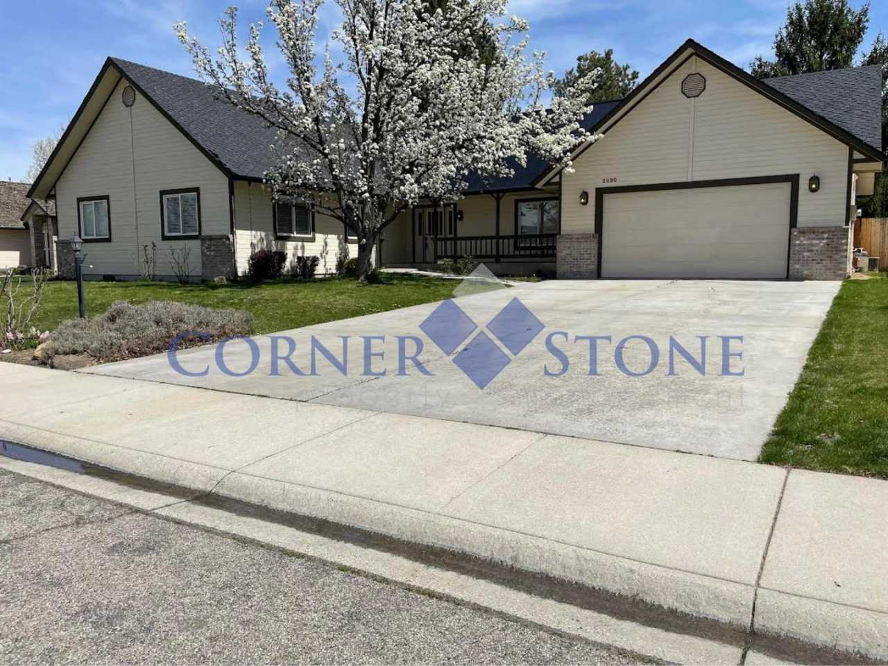 Pet Friendly Home with Fully Fenced Yard!