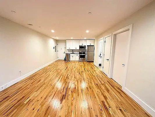 2779 University Avenue