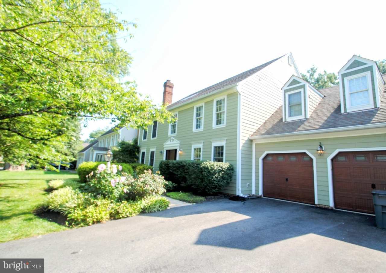 1506 CHAIN BRIDGE Court