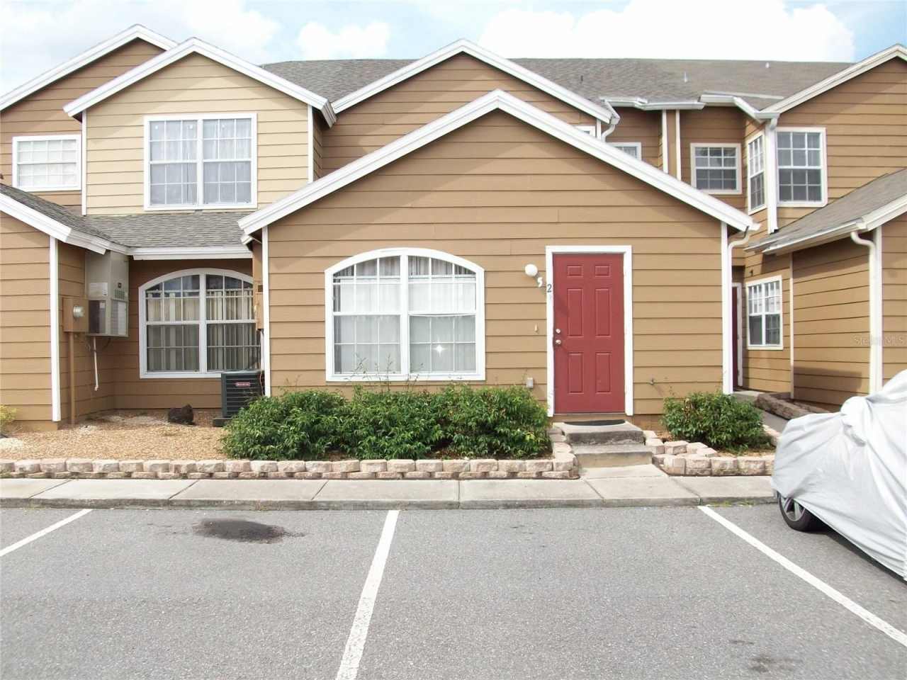 529 WASHINGTON PALM LOOP 5