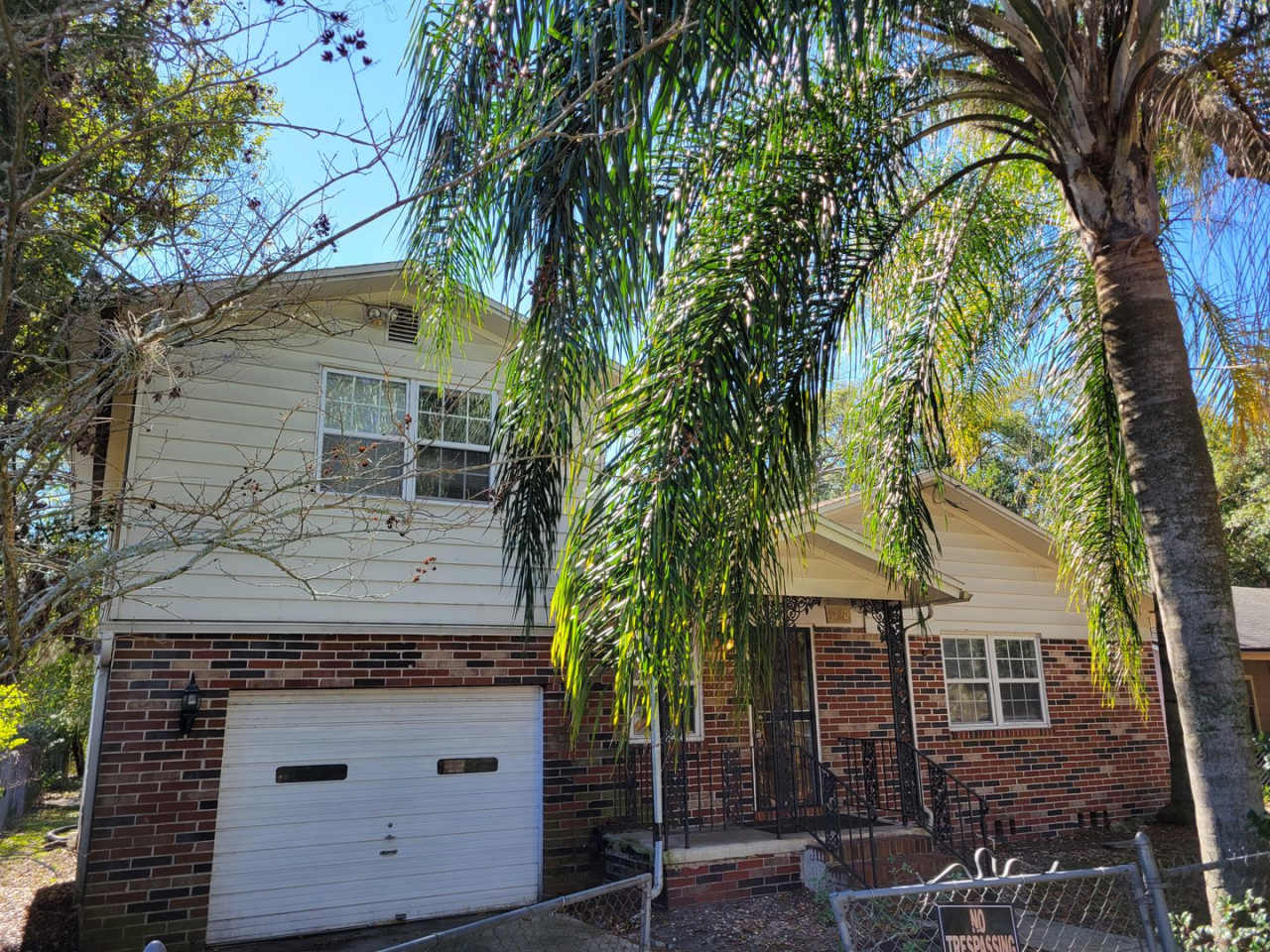 Charming 4 Bedroom Home with Hardwood Floors and Spacious Yard!