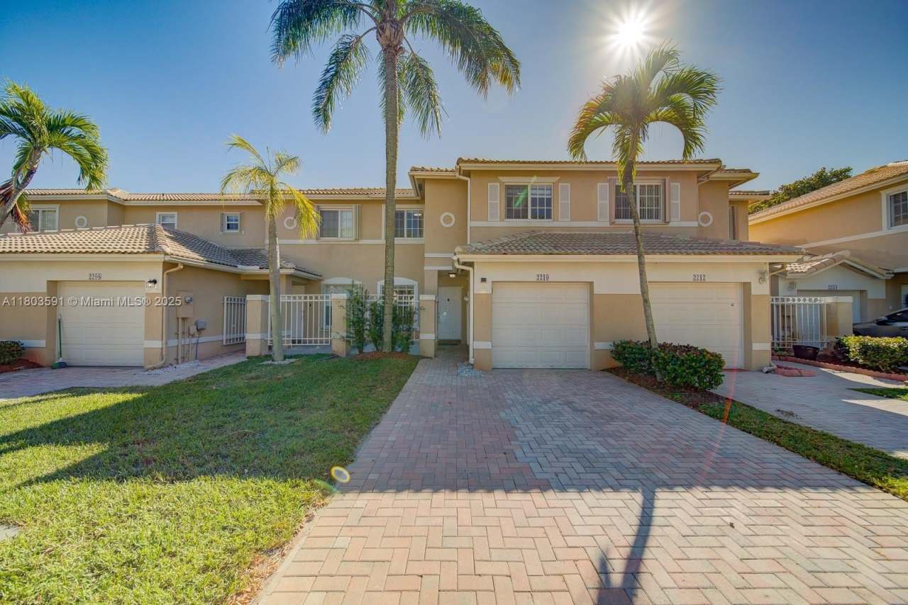 2210 NW 171st