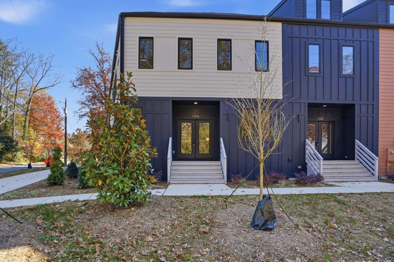 Bright, Open  Exceptionally Large—Your Ideal 2-Story Townhome