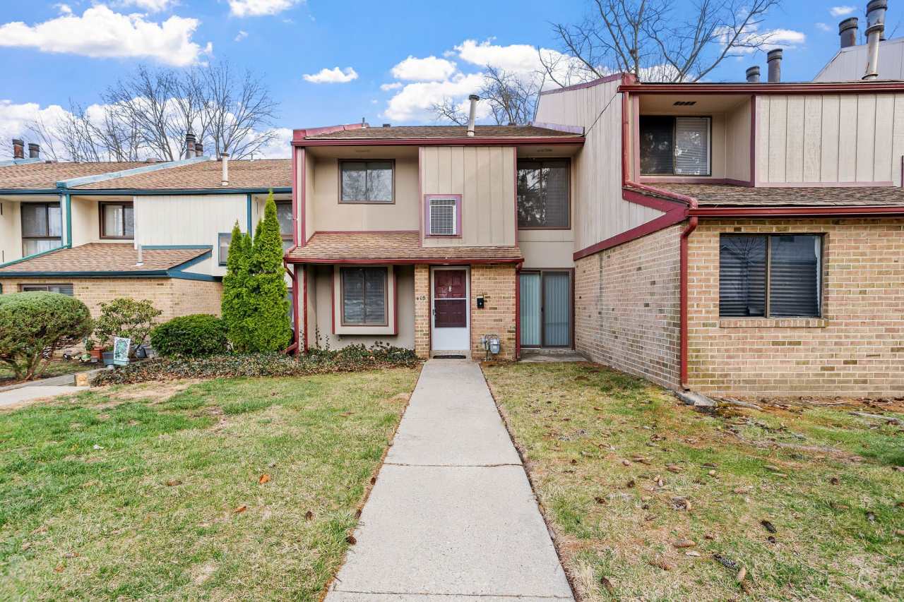 405 Timber Creek