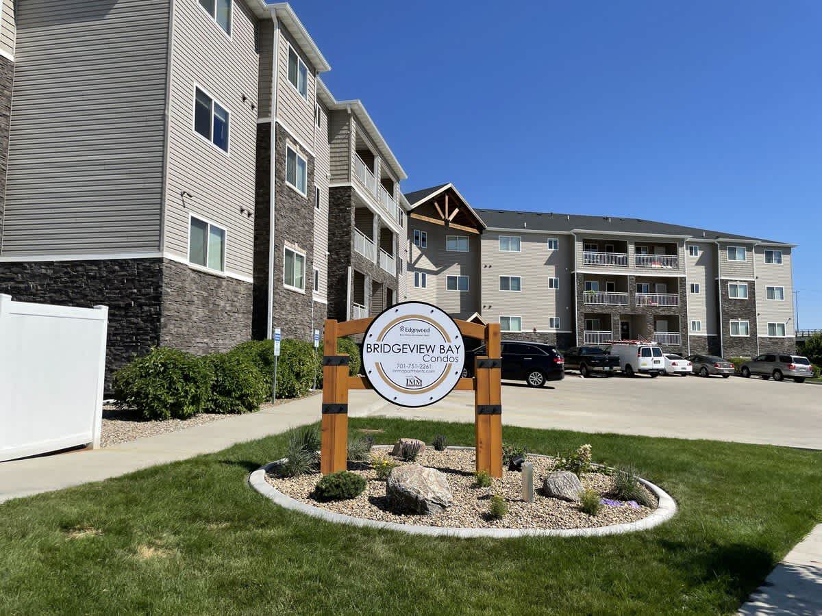 Bridgeview Bay Condos