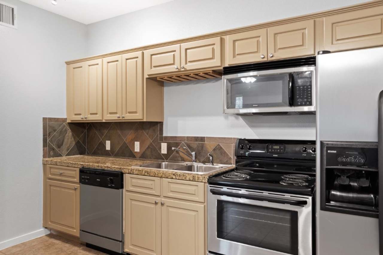 2106 Cullen Ave #206, Austin, Texas 78757