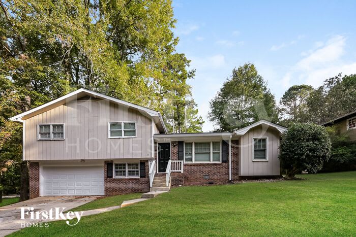 5780 Christopher Lane