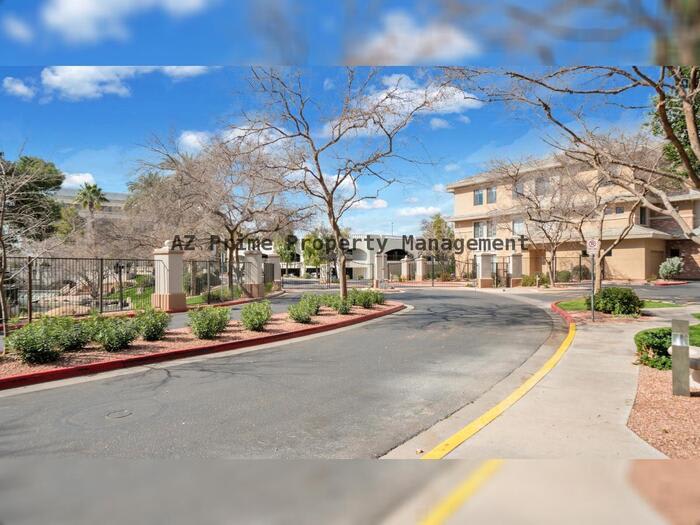 2989 North 44th Street