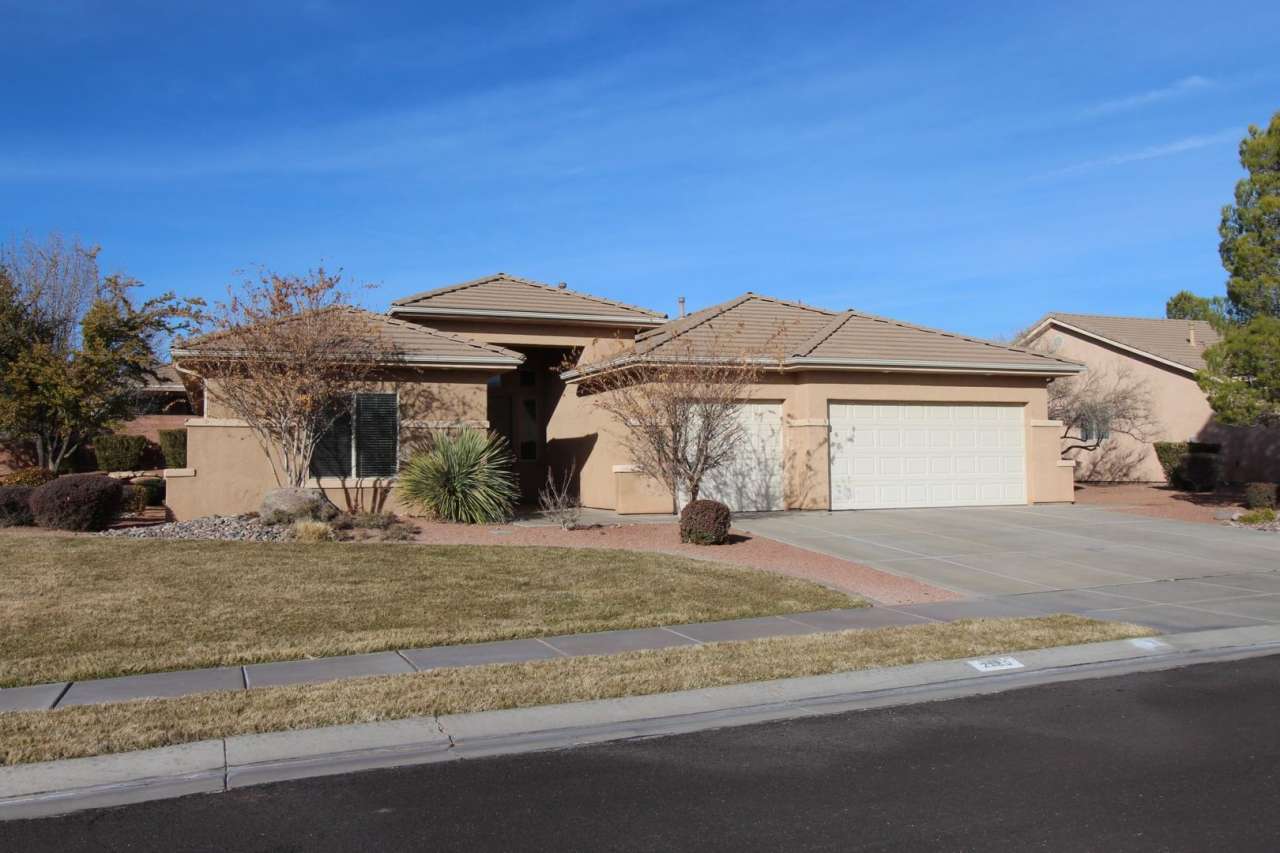 4 Br, 3 Car Garage - Stone Gate at Seven Hills Clean  Ready