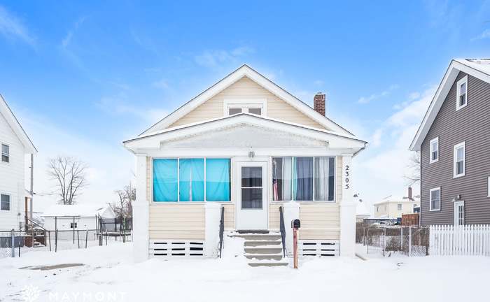 2305 East 33rd Street