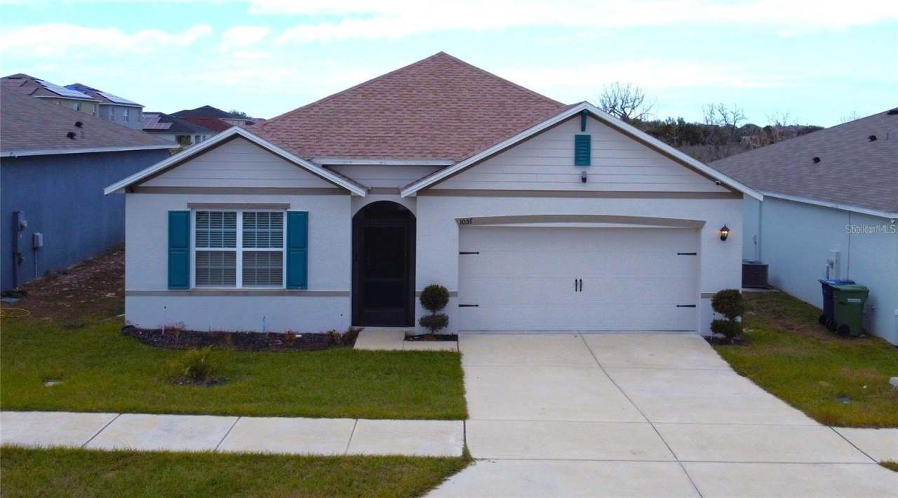 1057 CAMBRIDGE DRIVE