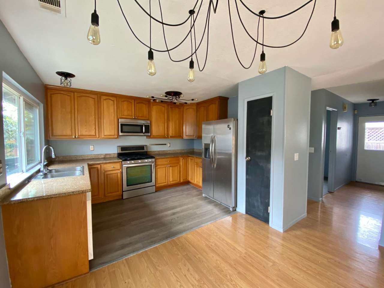 Lovely 4 Bdm Single Story Home for rent in Copperfield Neighborhood