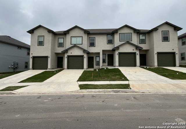 7813 Savannah Brooks