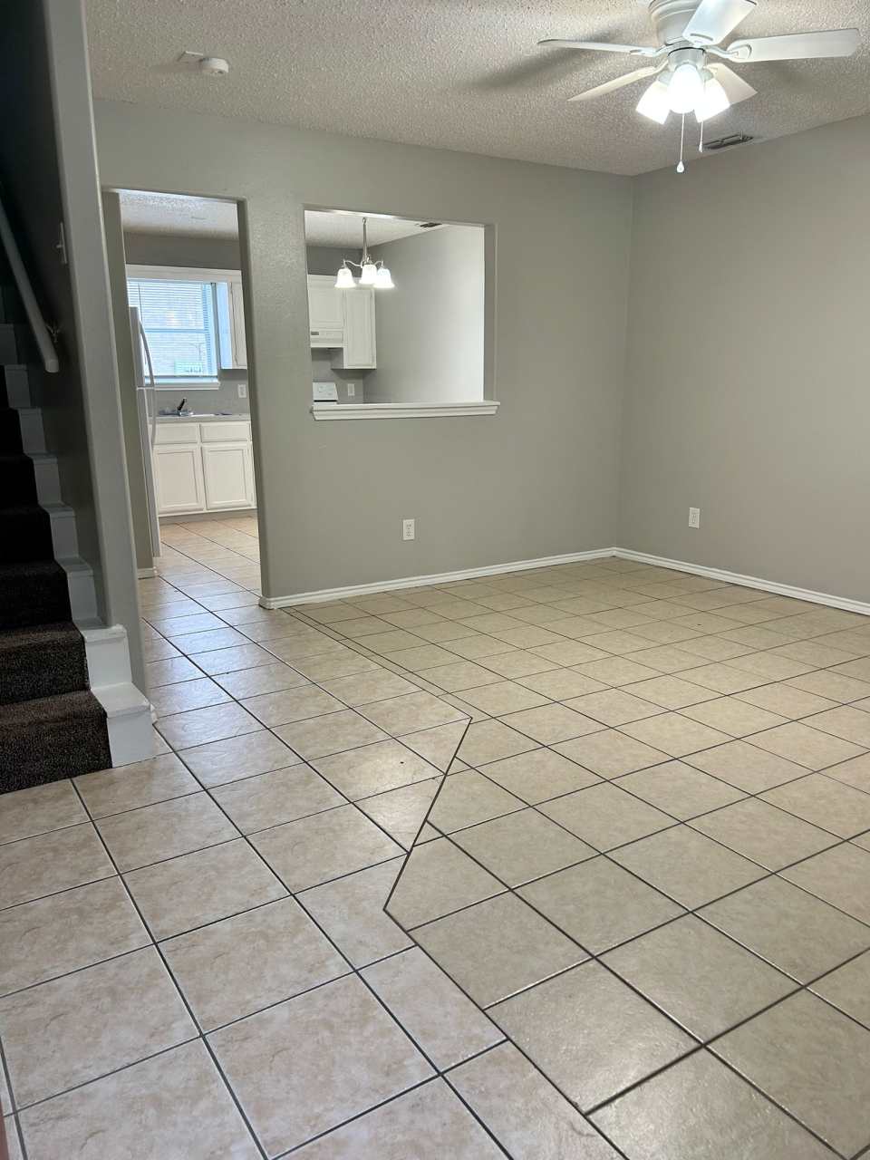 2302 Elisa Lane - 2302-04