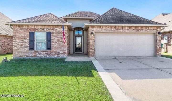 119 Peak Valley Street