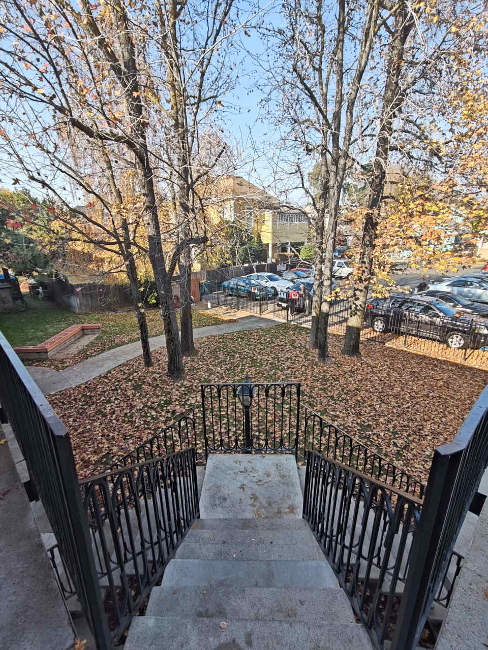 310 W Poplar St
