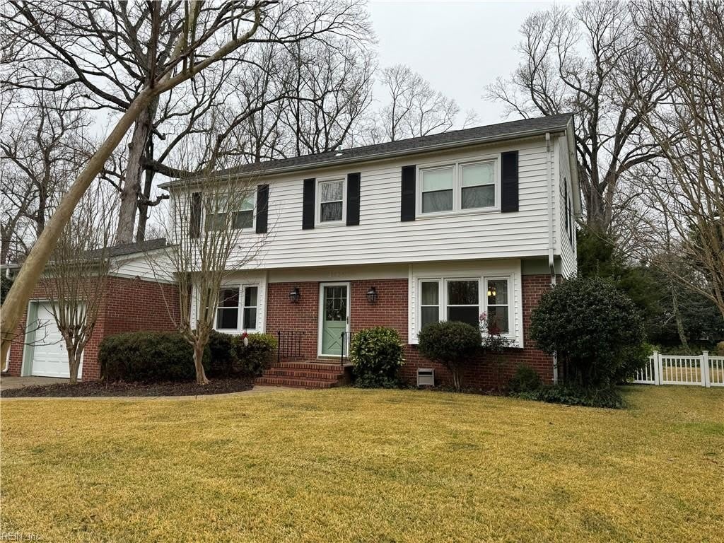 3716 S Queensgrove Circle