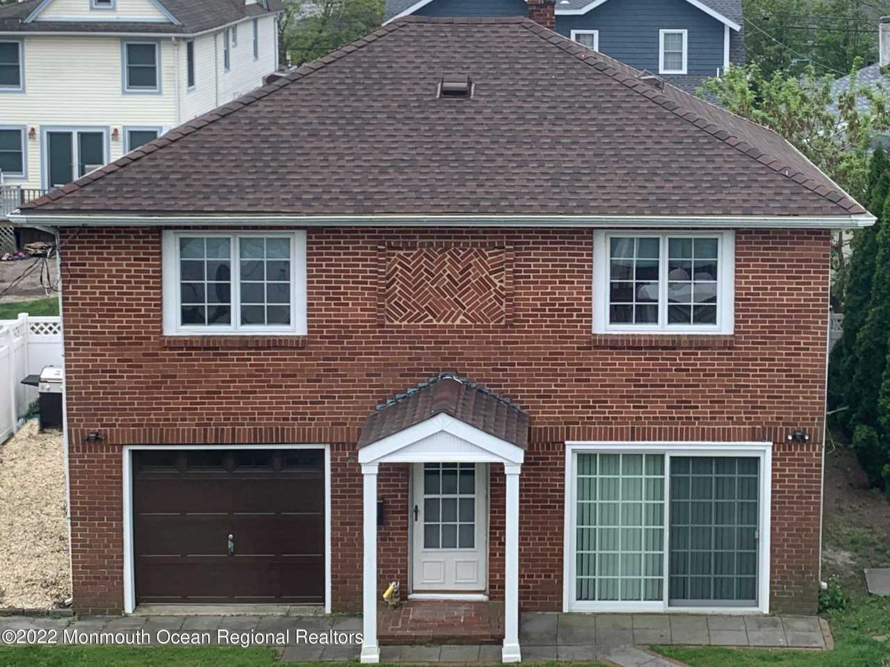 515 Monmouth Avenue unit: Rear