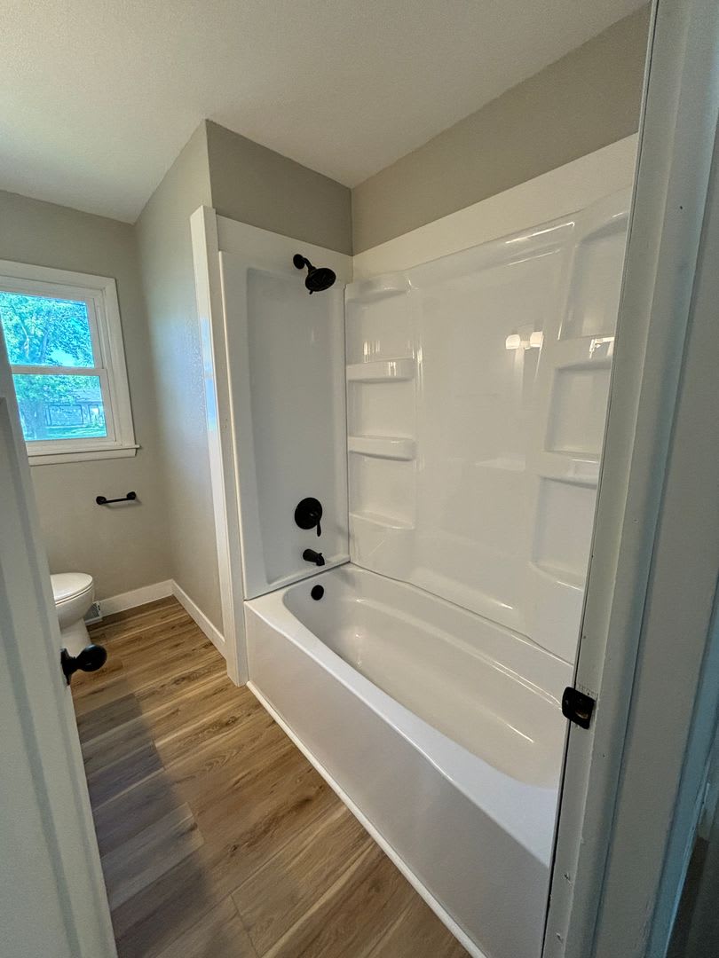 3 bedroom, 1 bath house for rent right by Kittrell Elementary School!