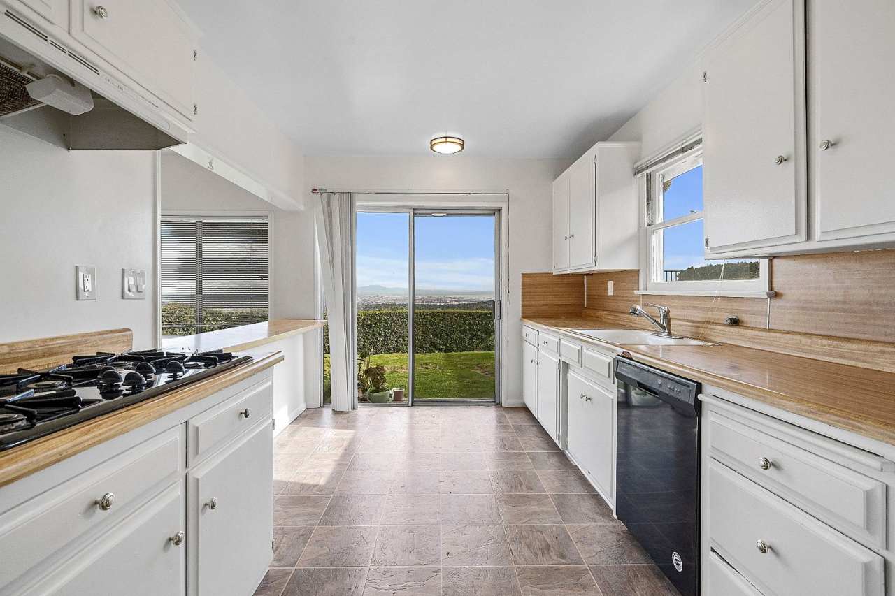 Panoramic View Home in Rancho Palos Verdes