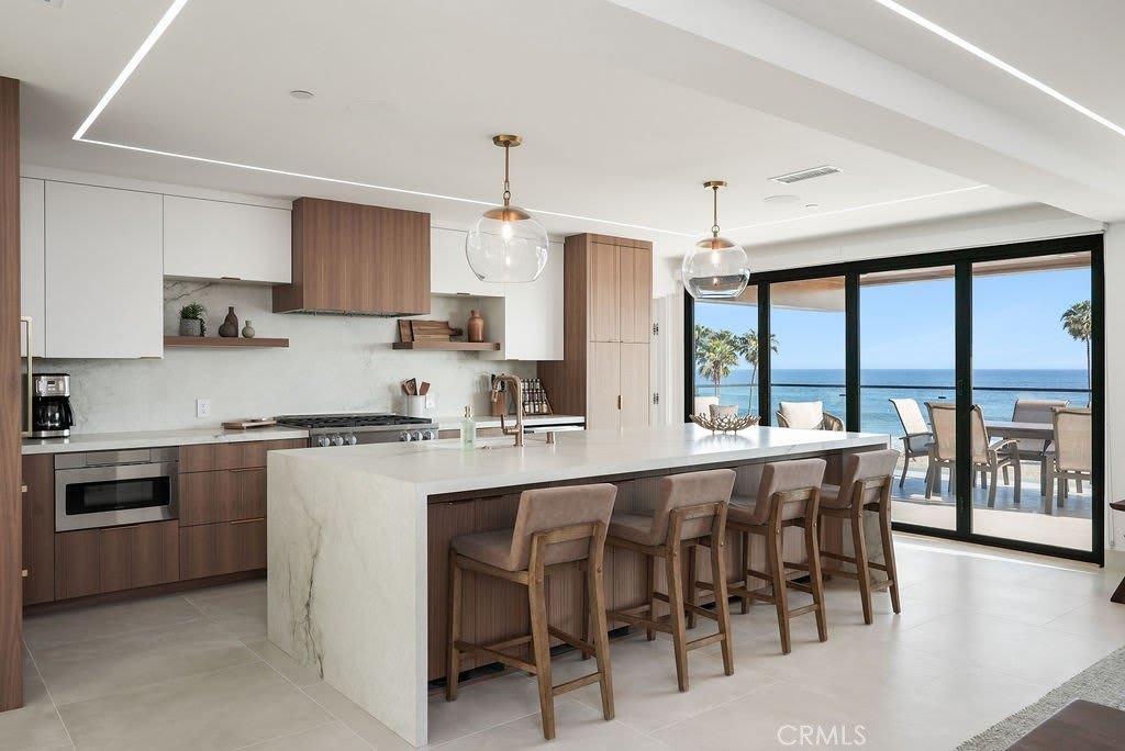 3047 Ocean Boulevard