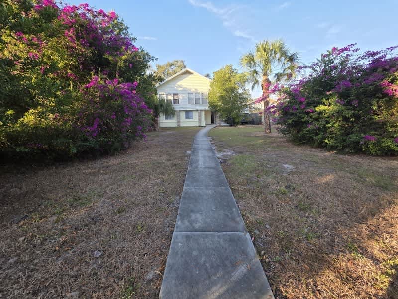 2219 21st Avenue South