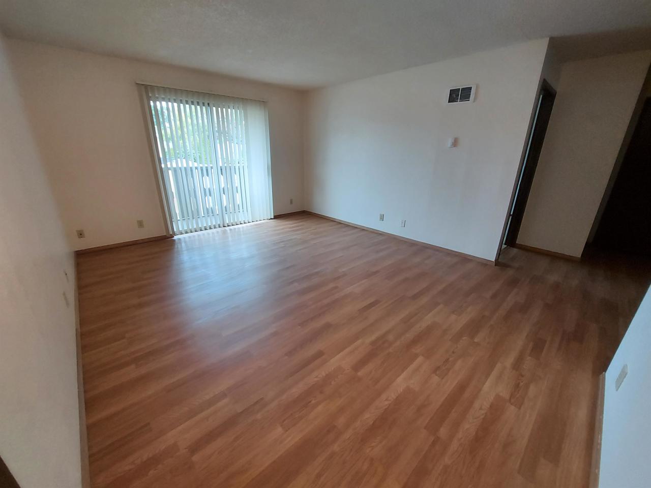 525-E Fairview Avenue SE