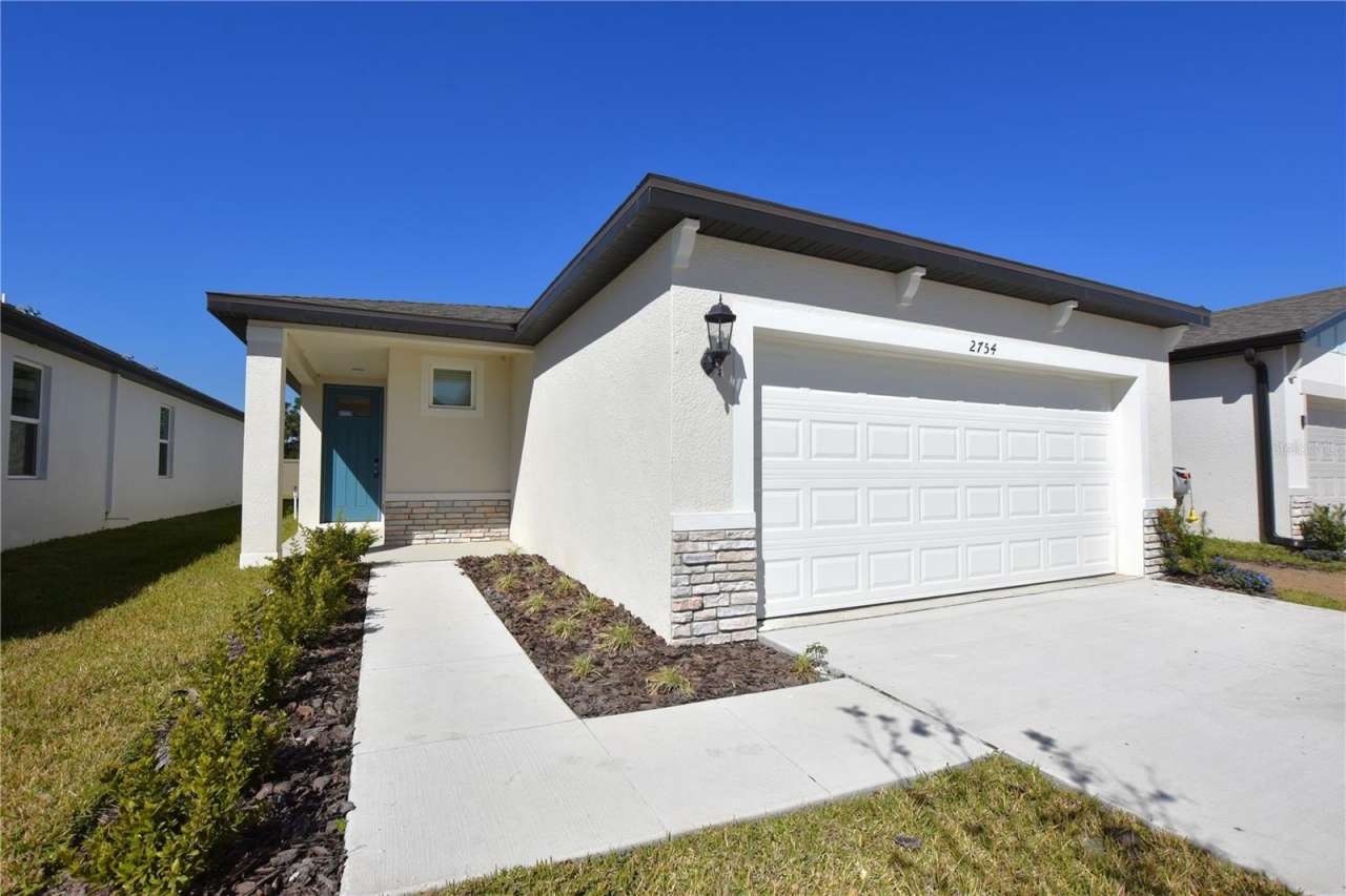 2754 VIRGINIA PINE DRIVE