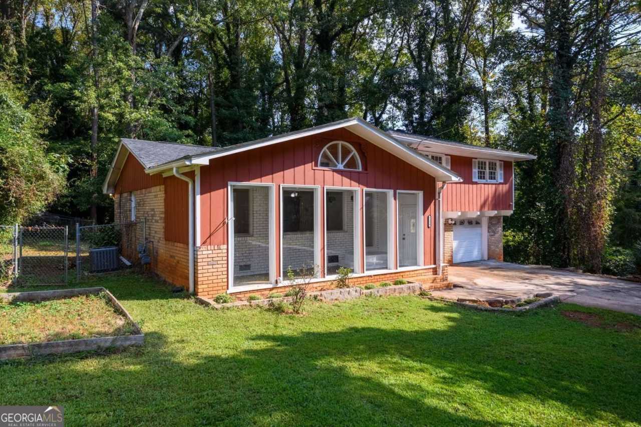 5158 Rock Eagle Drive