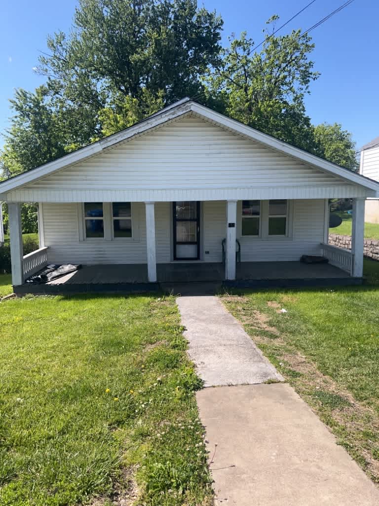 450 West Office Street