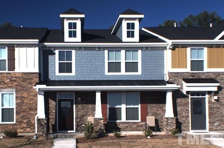 2308 Historic Circle