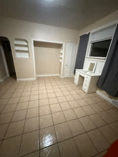 328 Kenwood Avenue - 2