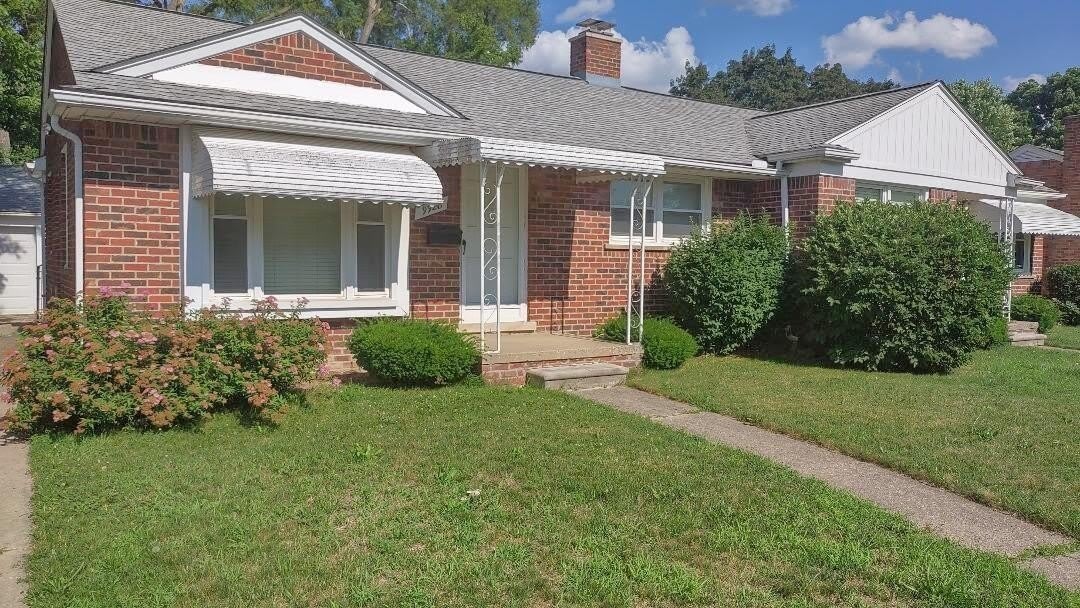 9928 Roseland Street